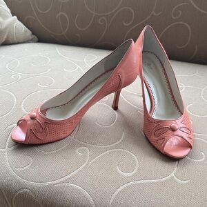 Chic Coral Leather Peep-Toe Heels